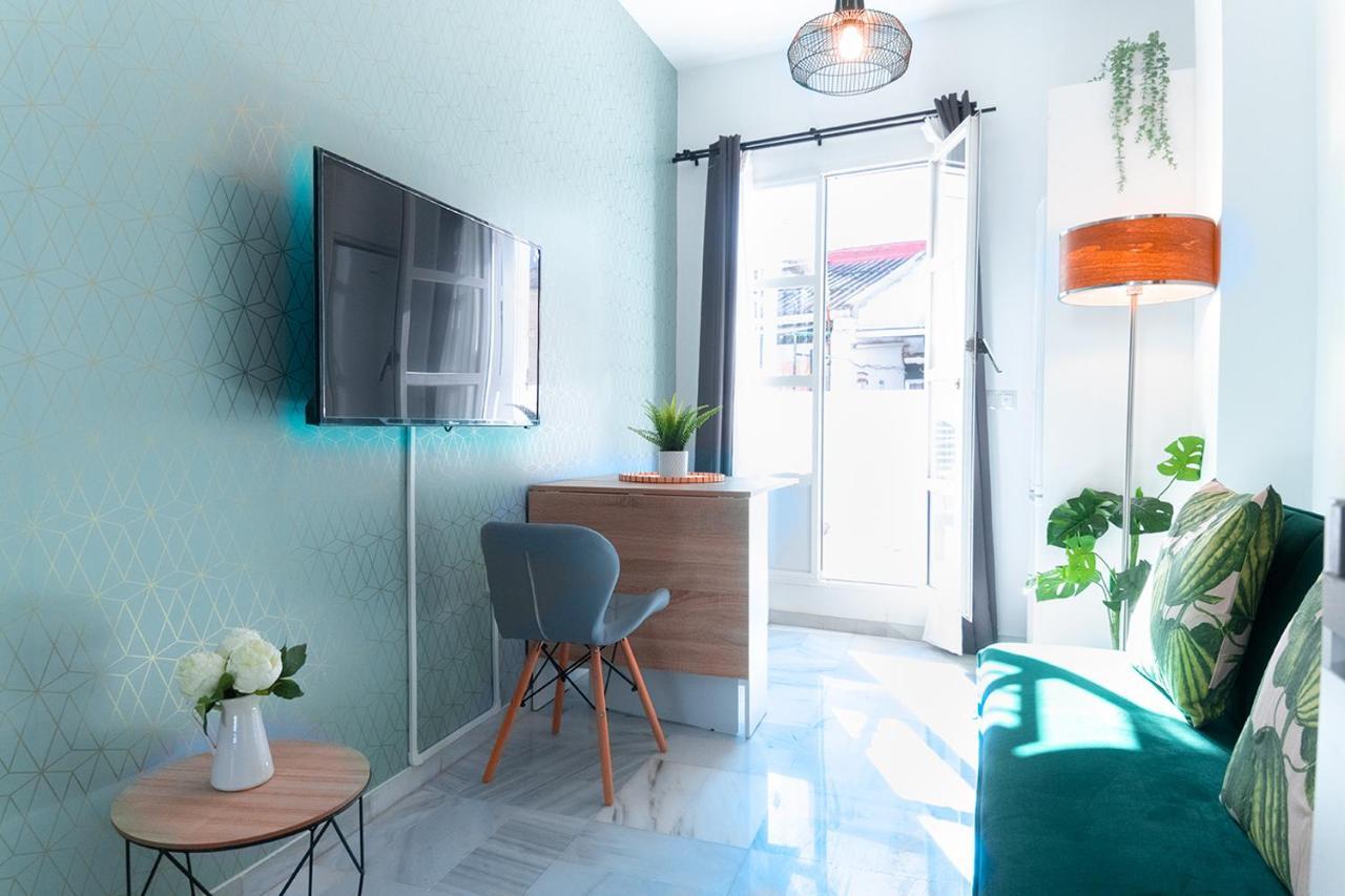 Downtown Apartment With Private Terrace & Jacuzzi Sevilla Eksteriør bilde