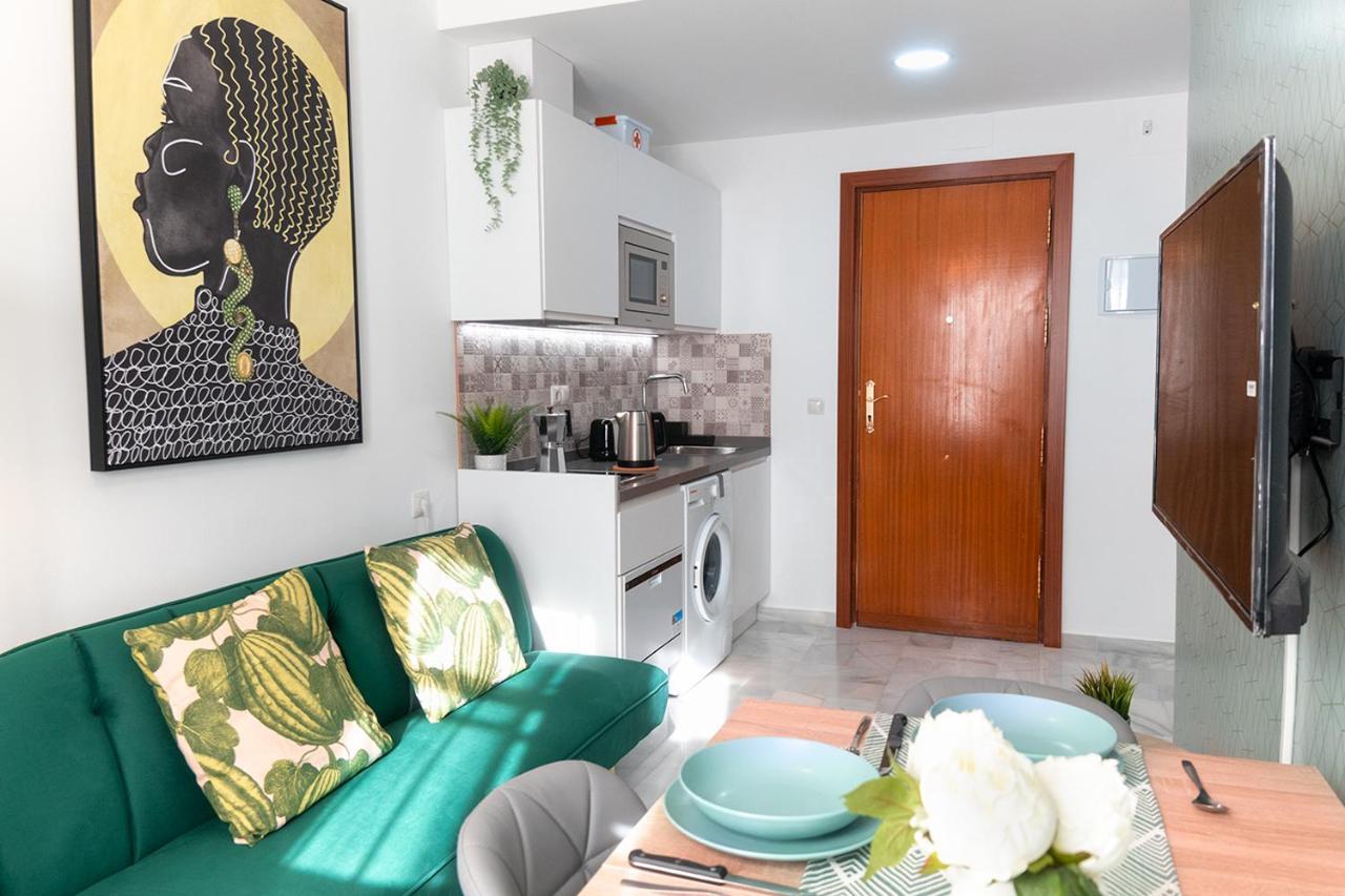 Downtown Apartment With Private Terrace & Jacuzzi Sevilla Eksteriør bilde