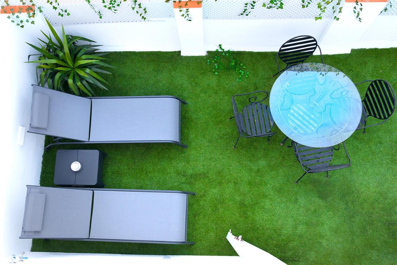 Downtown Apartment With Private Terrace & Jacuzzi Sevilla Eksteriør bilde